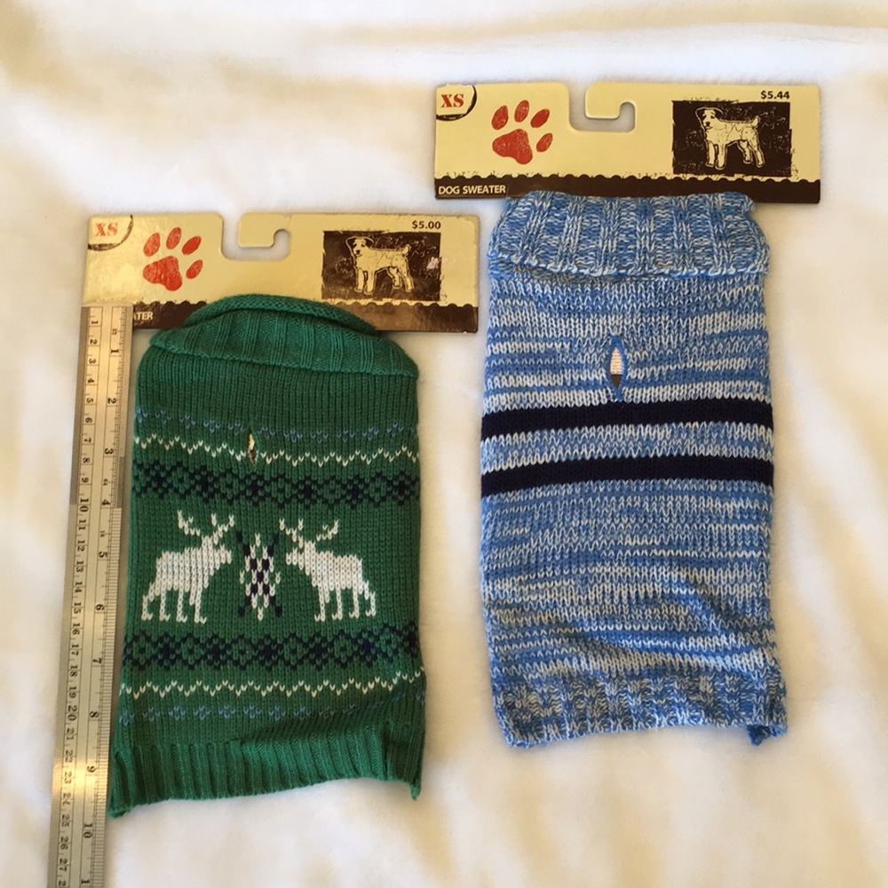 Two new dog sweaters XS Green and Blue